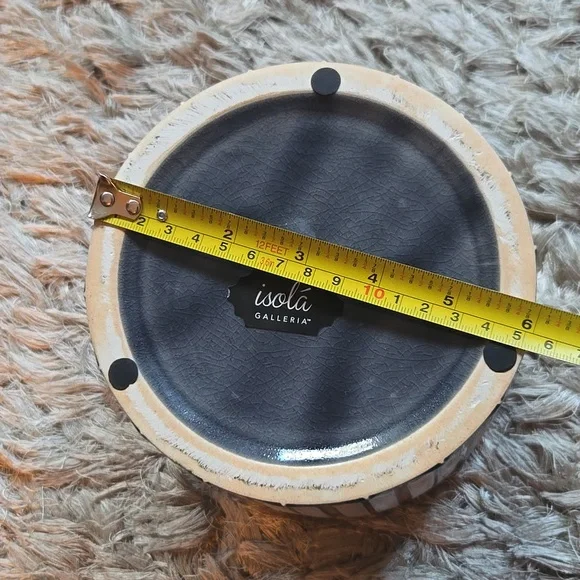 Chevron Patterned Gray Planter - Picture 6 of 8